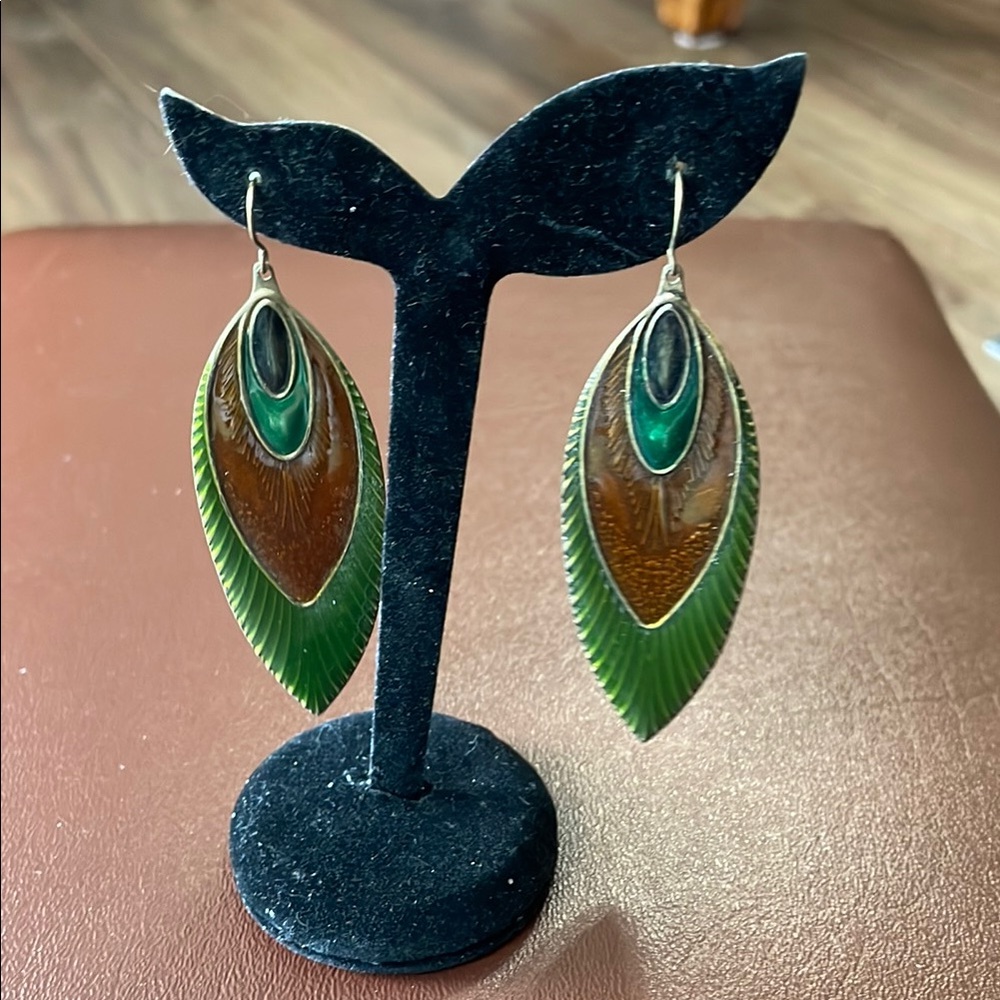 Elegant Green and Brown Leaf Earrings